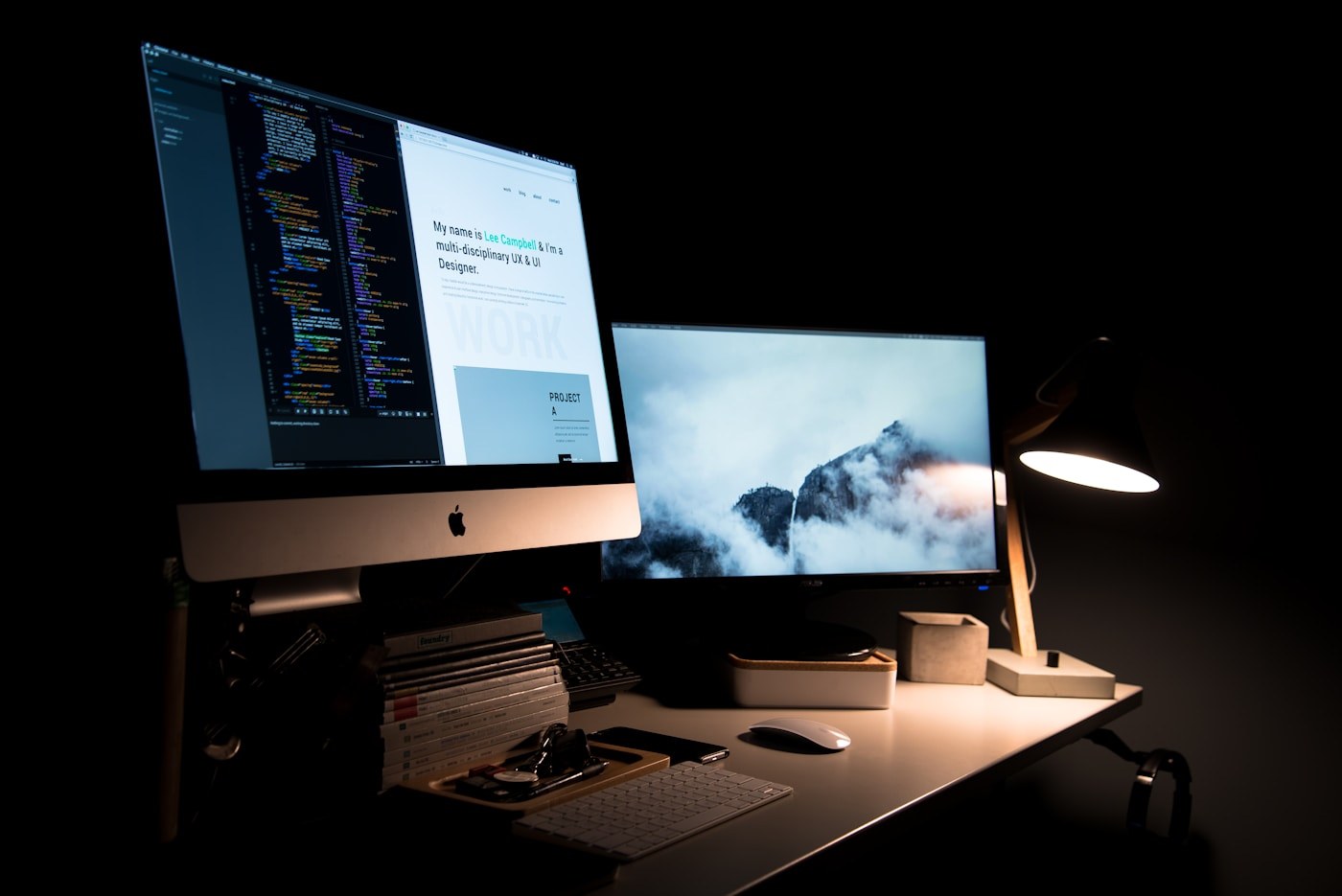 Web tasarım ve kullanıcı arayüzü çalışması yapan profesyonel tasarımcı